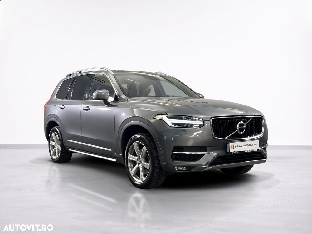 Volvo XC 90 - 8
