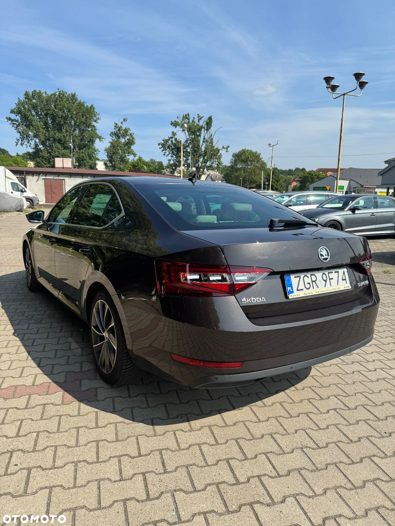 Skoda Superb 1.8 TSI L&K DSG - 4