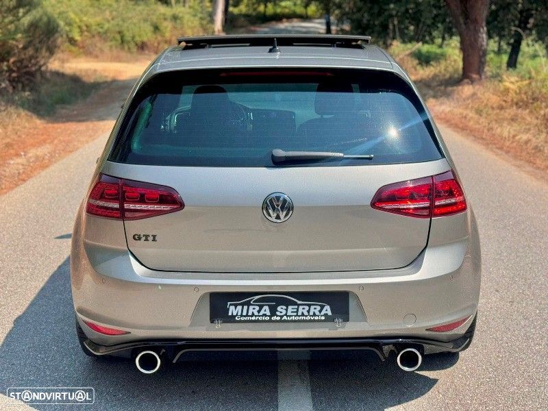 VW Golf 2.0 TSi GTi DSG Performance - 13