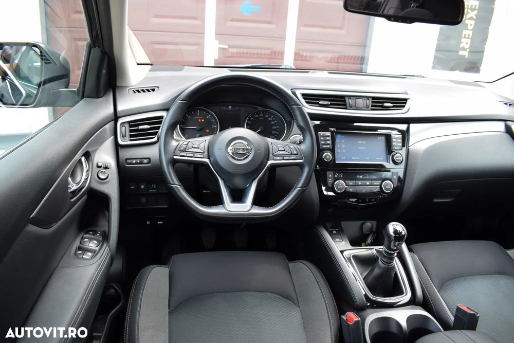 Nissan Qashqai 1.5 DCI N-CONNECTA - 10