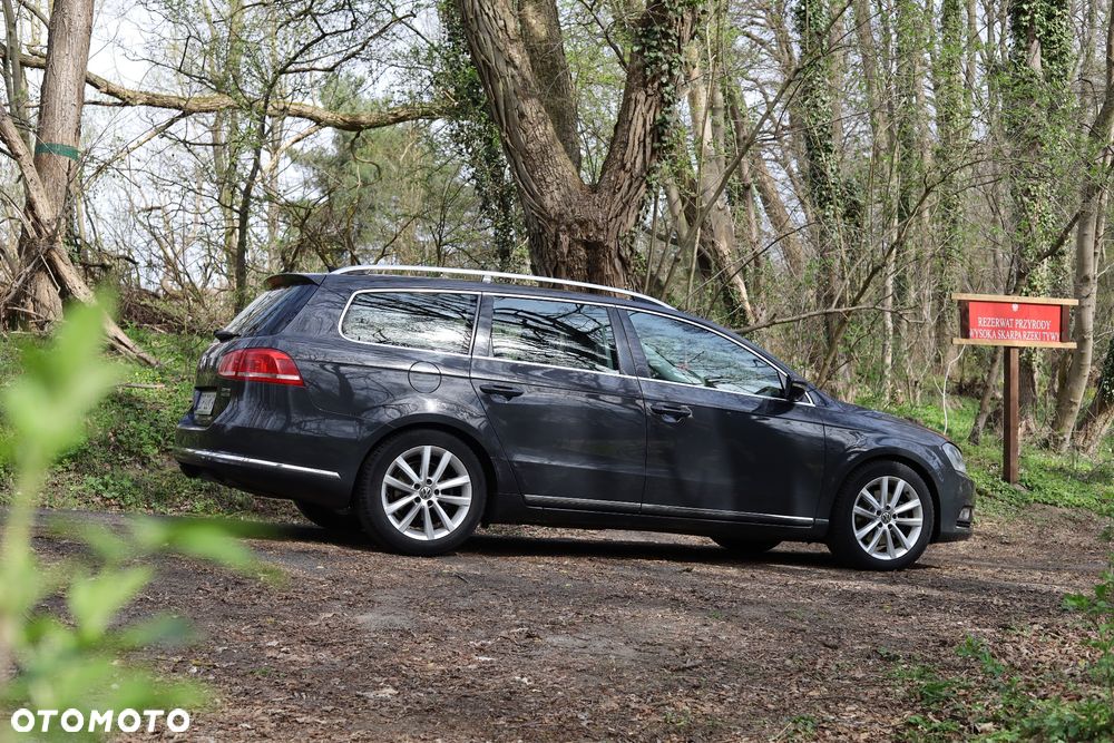 Volkswagen Passat 2.0 Blue TDI SCR Highline - 3