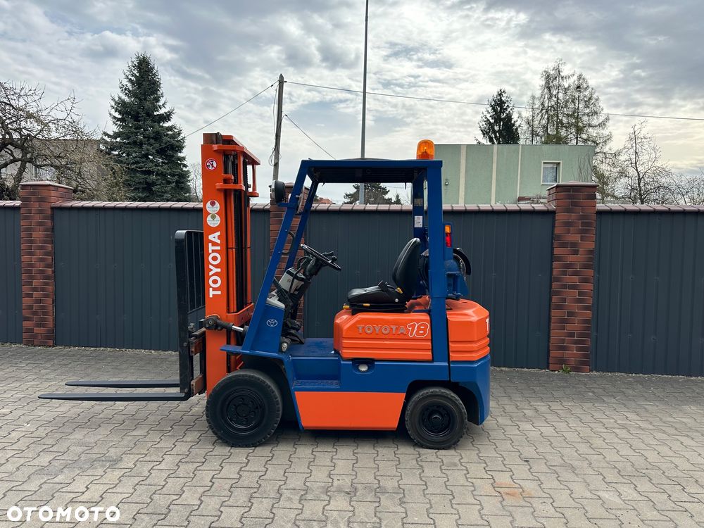 Toyota TFG 18 - 1