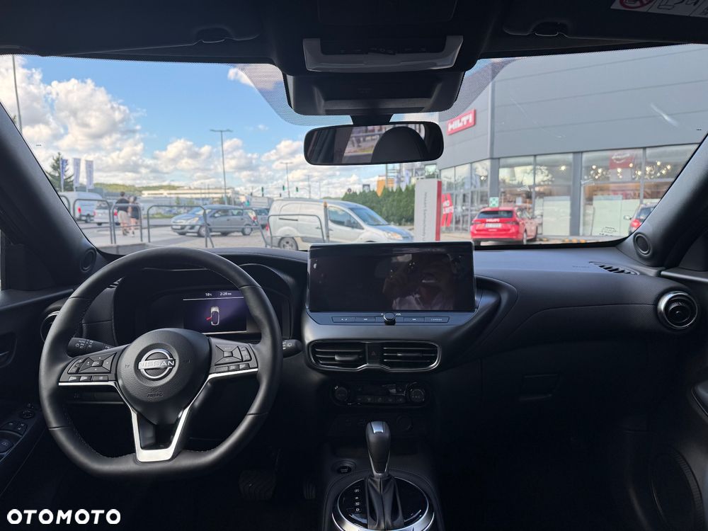 Nissan Juke 1.6 Hybrid N-Connecta AMT - 11