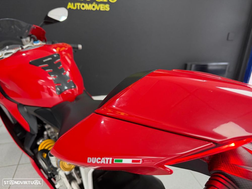 Ducati 1199 Panigale 1199 Panigale S - 12