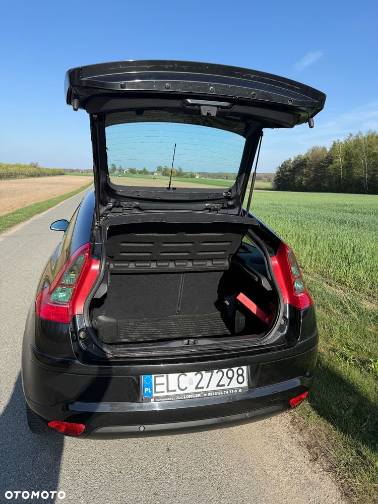 Citroën C4 1.6 16V X - 9