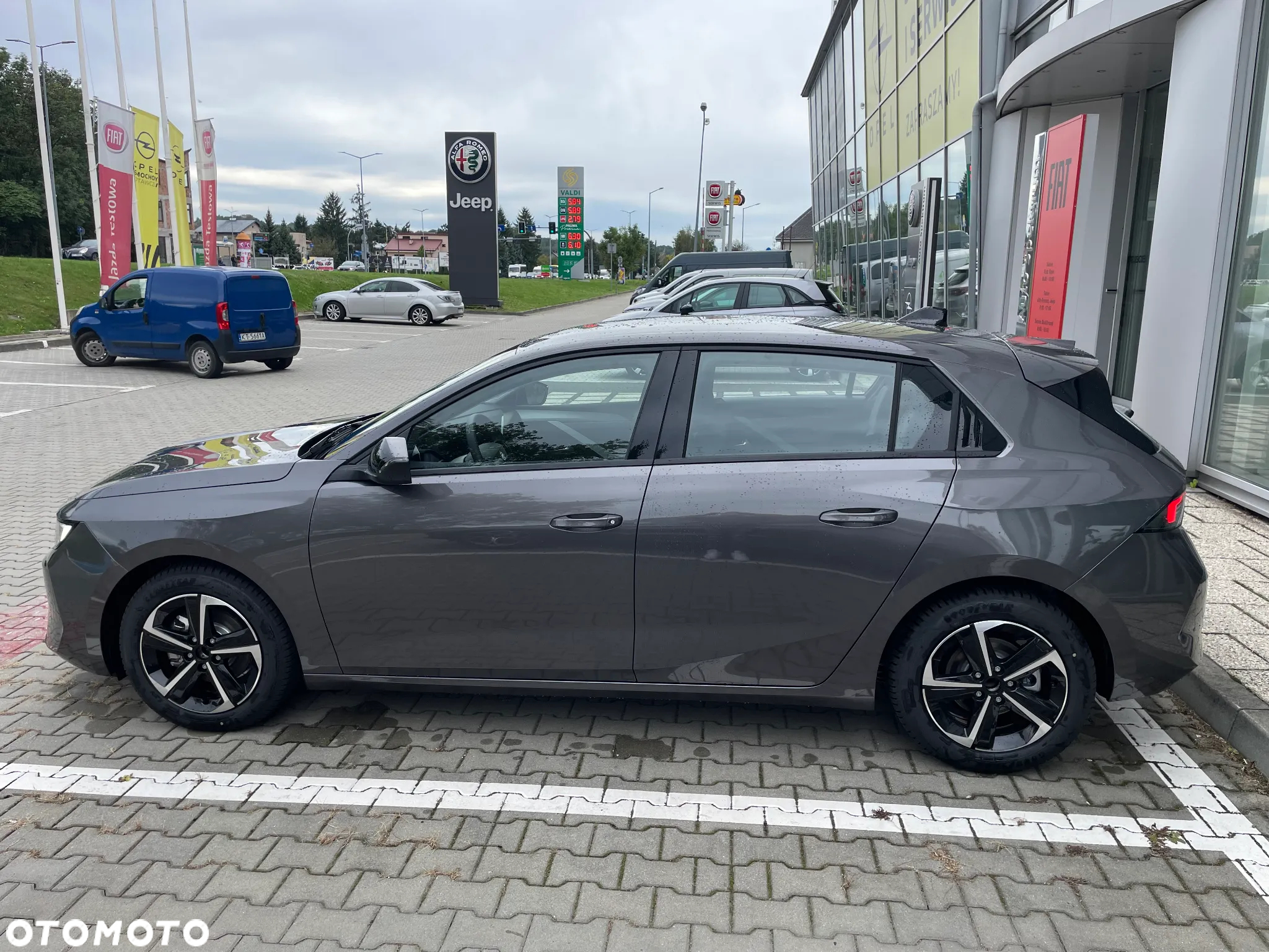 Opel Astra VI 1.2 T Edition S&S - 7