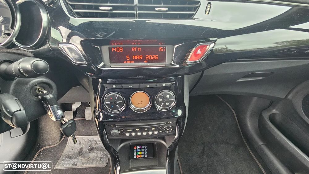 Citroën DS3 1.6 HDi Airdream So Chic - 15