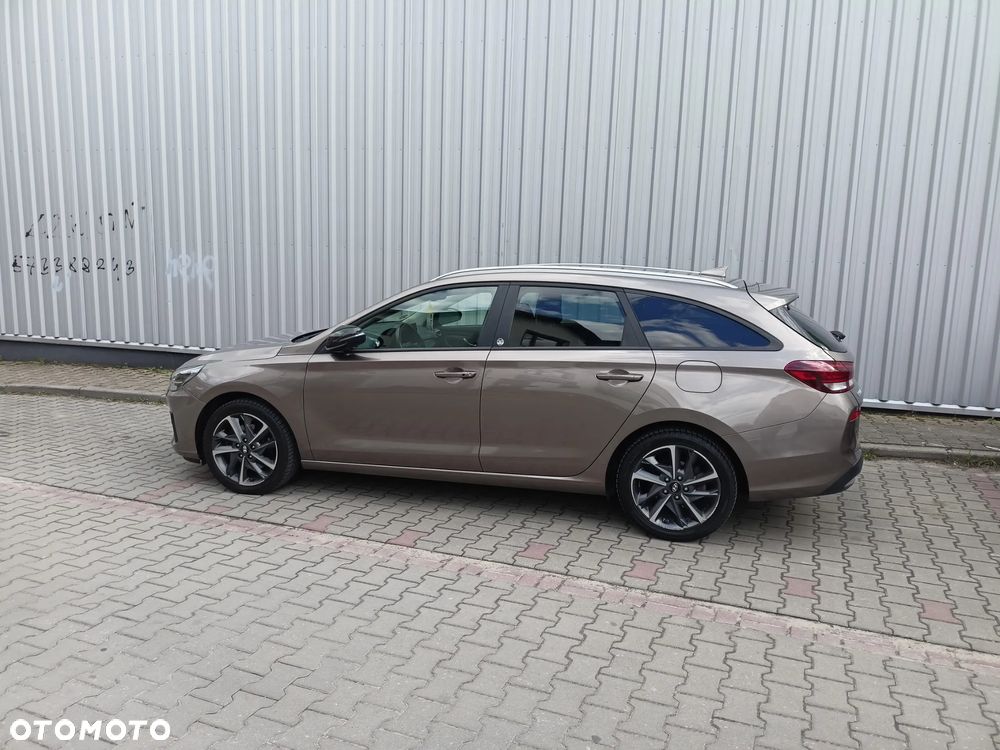Hyundai i30 1.6 CRDI EDITION 30+ - 33