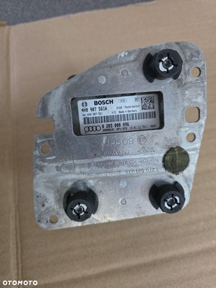 AUDI A8 S8 D4 4H0 Radar Distronic ACC Prawa Strona 4H0907561A - 4