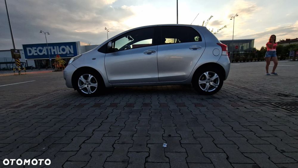Toyota Yaris - 3