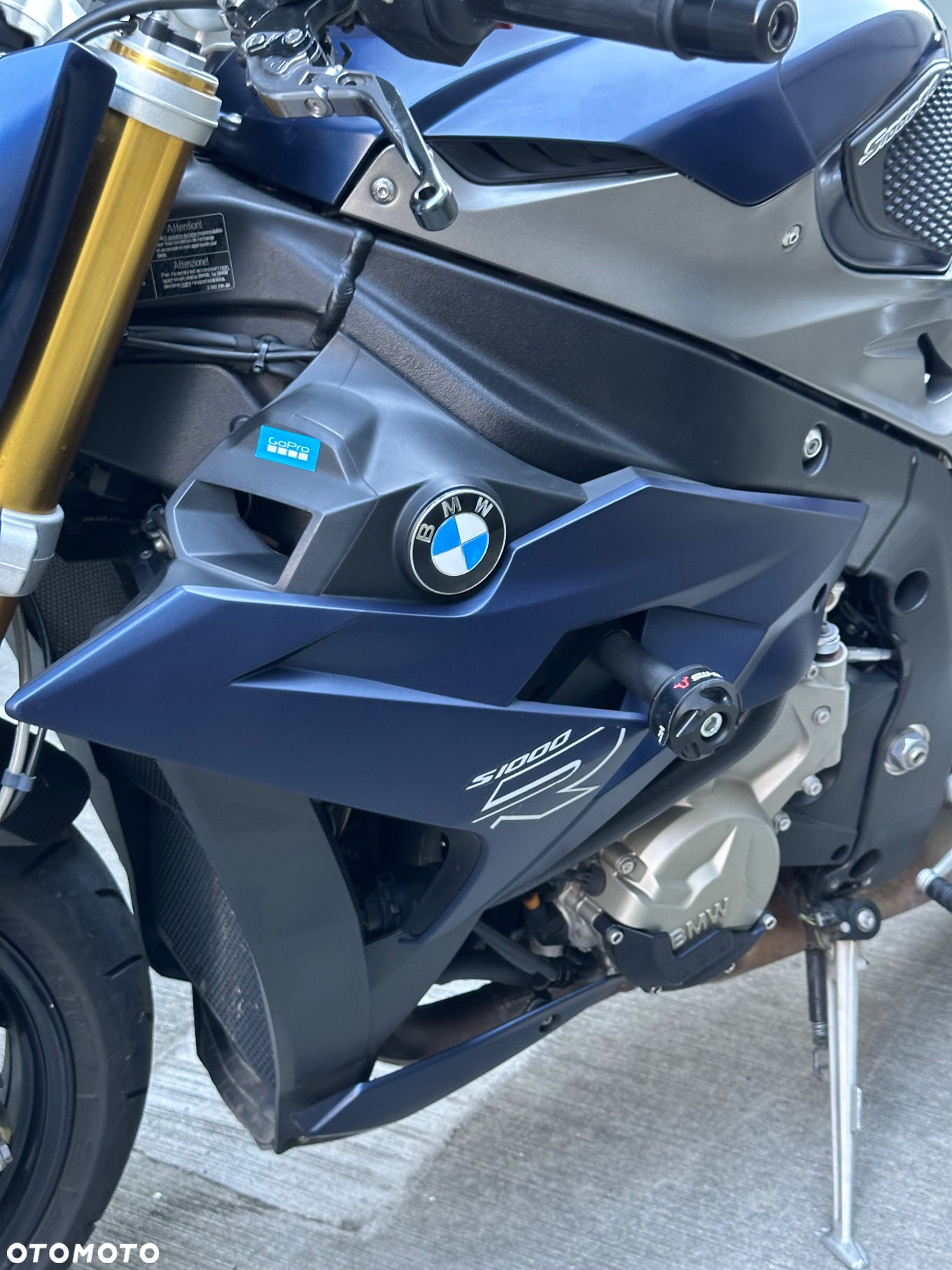 BMW S - 15