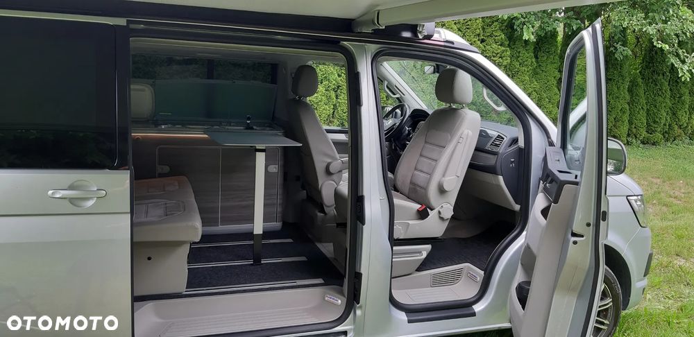 Volkswagen California - 17