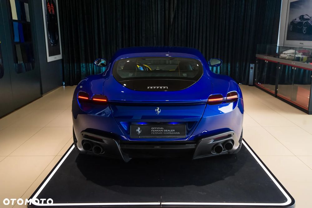 Ferrari Roma - 10