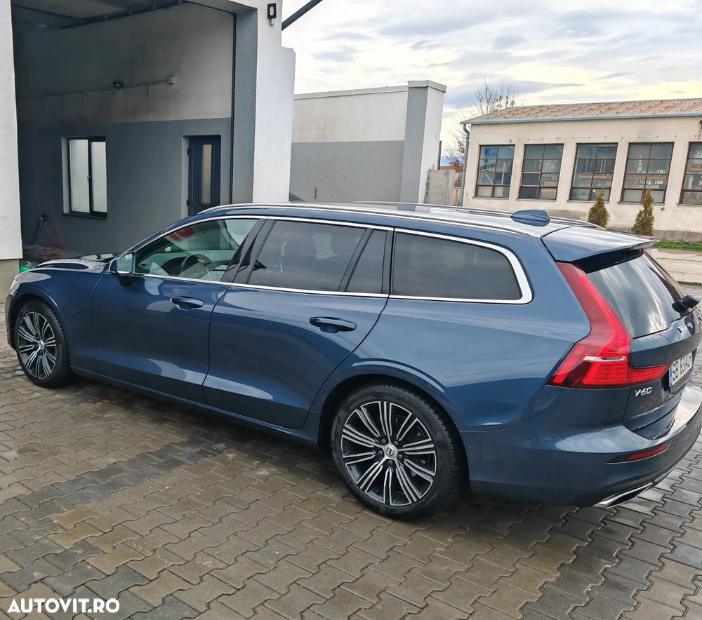Volvo V60 D4 AWD Inscription - 3