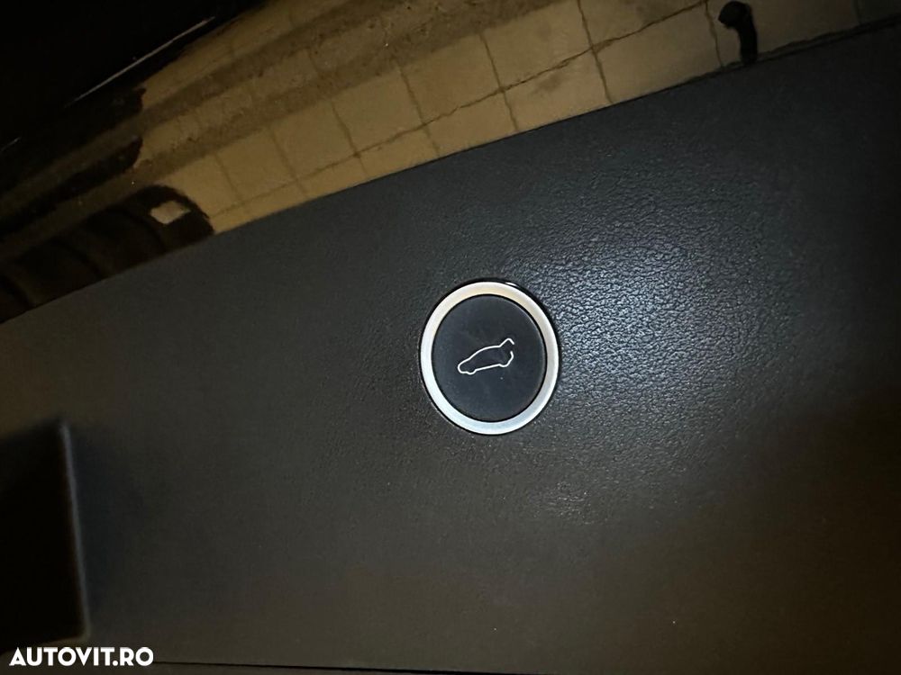 Tesla Model X Long Range - 33