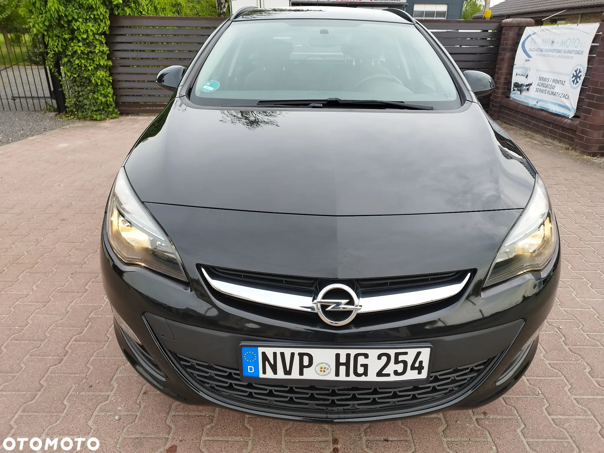 Opel Astra 1.6 Color Edition - 2