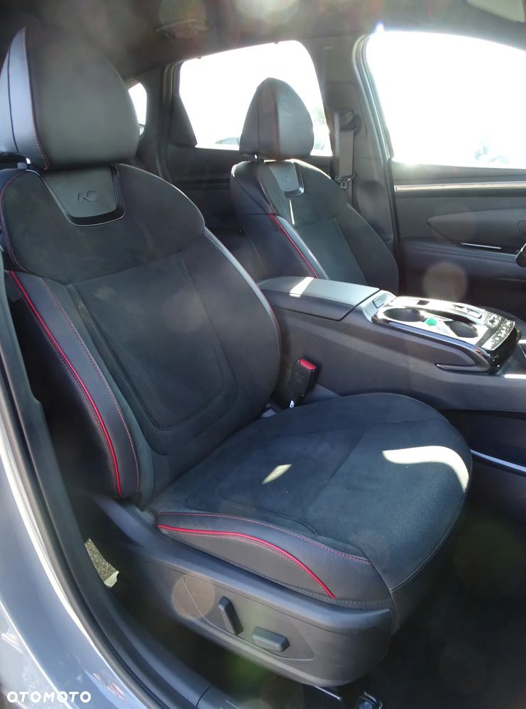 Hyundai Tucson 1.6 T-GDi Plug-in-Hybrid 4WD N Line - 10