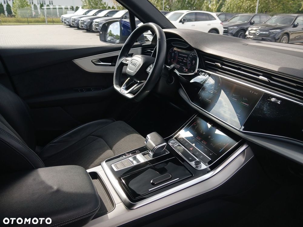 Audi Q7 50 TDI mHEV Quattro S Line Tiptr - 13
