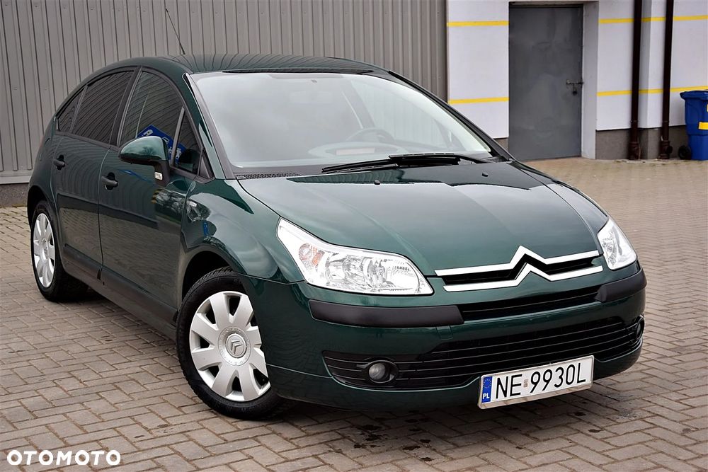 Citroën C4 1.4 16V Advance - 8