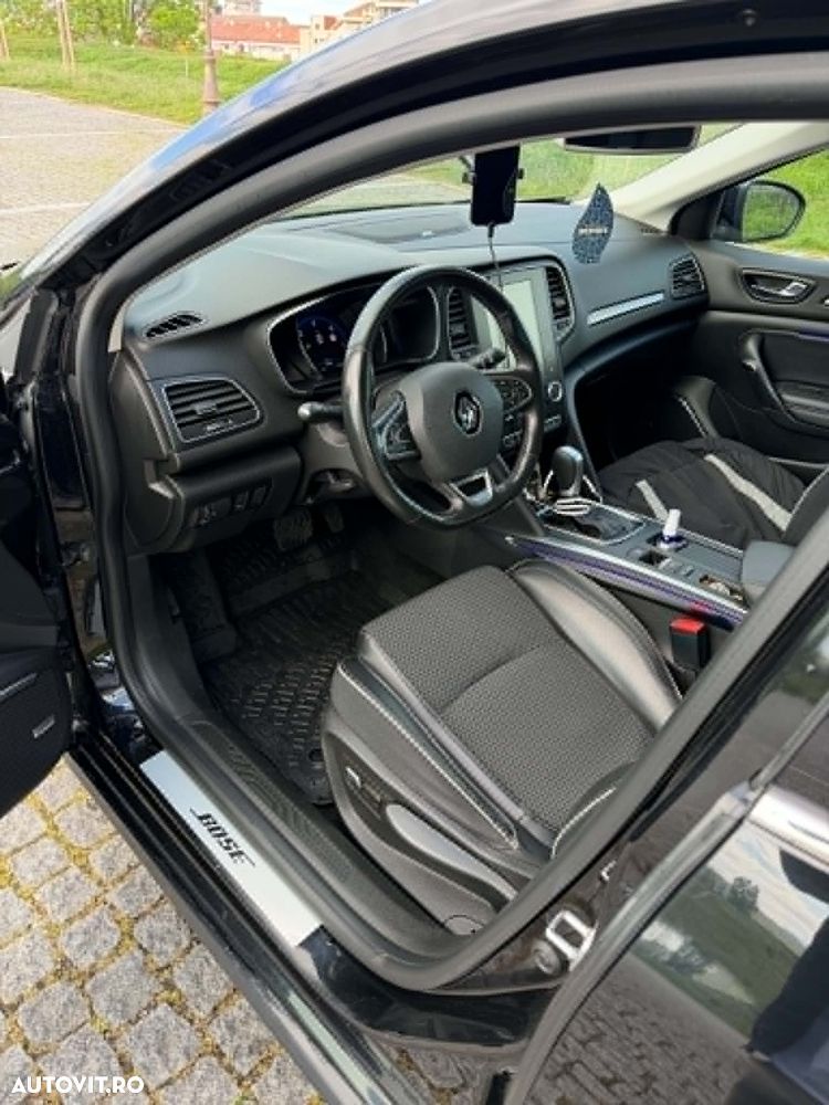 Renault Megane ENERGY dCi 110 EDC BOSE EDITION - 10
