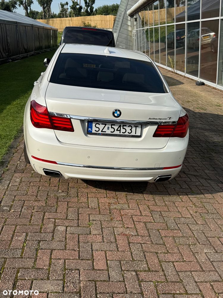 BMW Seria 7 - 22