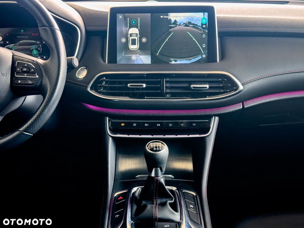 MG HS 1.5 T-GDI Exclusive - 19