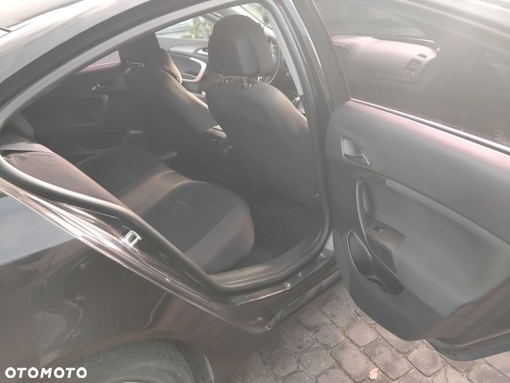 Opel Insignia - 18