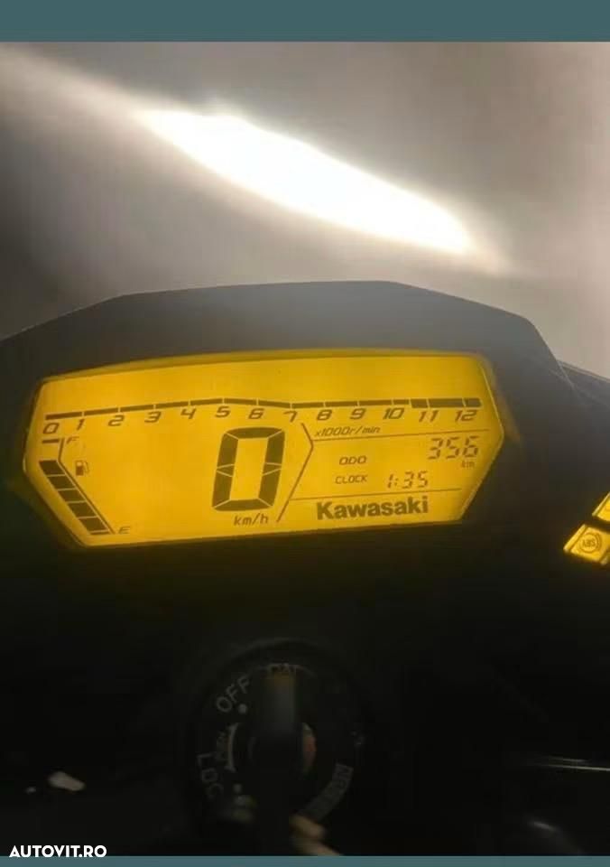 Kawasaki Z125 Pro - 3