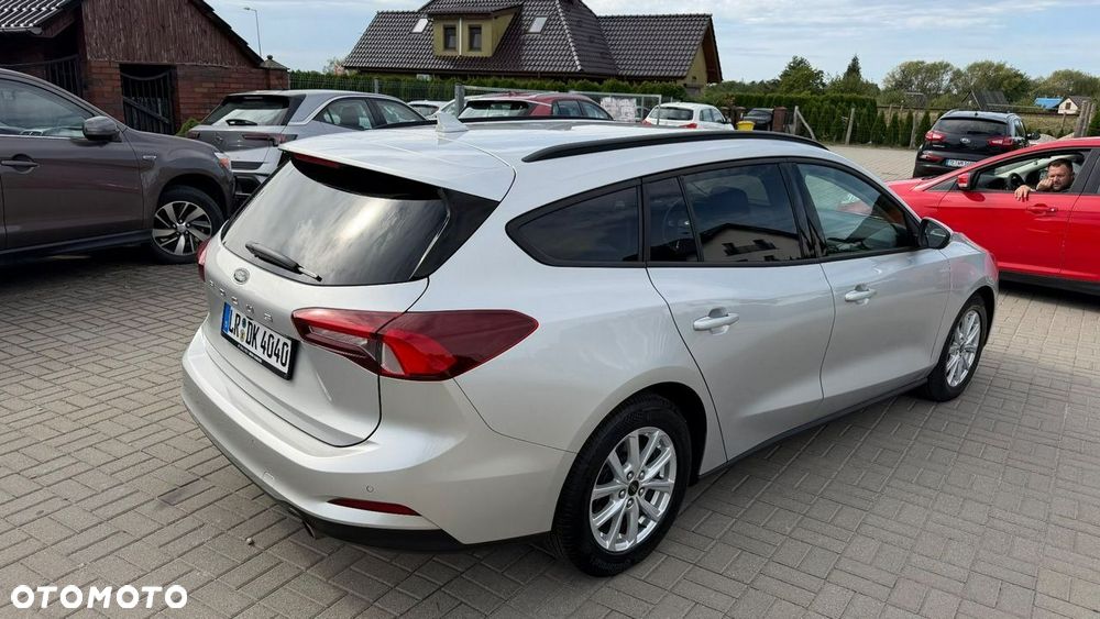 Ford Focus 1.5 EcoBlue Start-Stopp-System COOL&CONNECT DESIGN - 10
