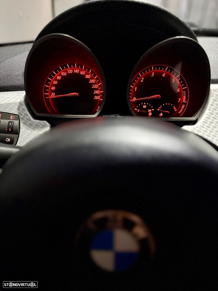 BMW Z4 2.2i - 14
