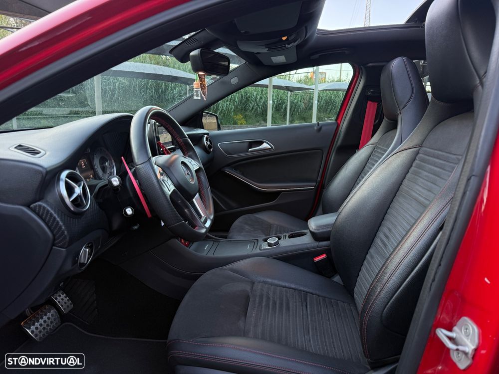 Mercedes-Benz A 200 d AMG Line - 10
