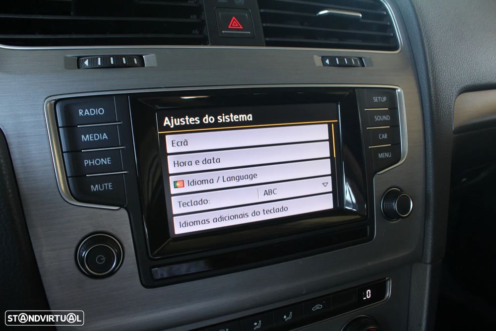 VW Golf Variant 1.6 TDi Sportline DSG - 49