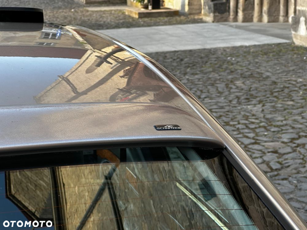 BMW Seria 7 735i - 35
