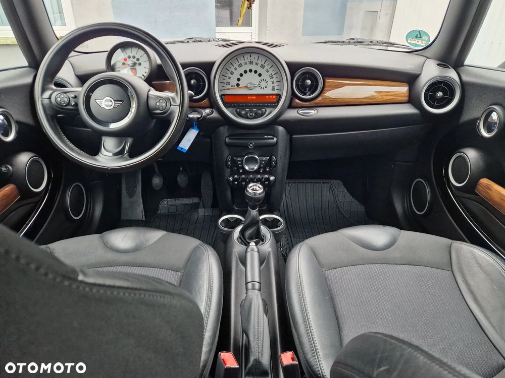 MINI ONE Minimalism - 27