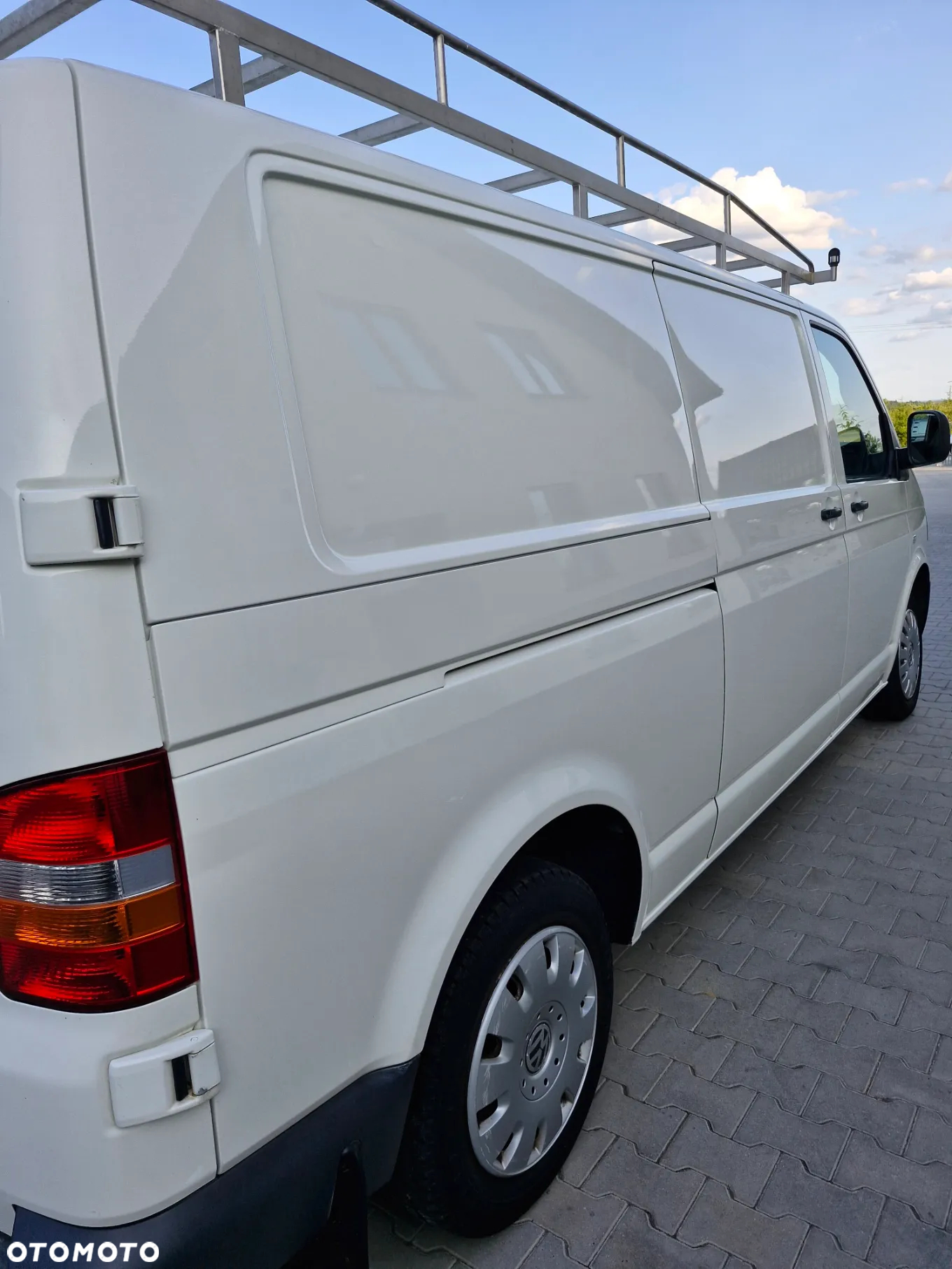 Volkswagen T5 - 10