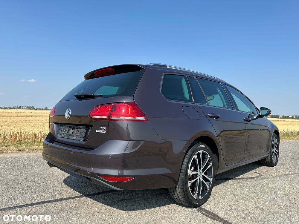 Volkswagen Golf 1.6 TDI BlueMotion Technology Lounge - 4