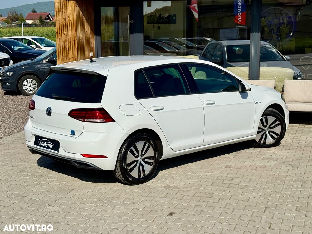 Volkswagen e-Golf - 4