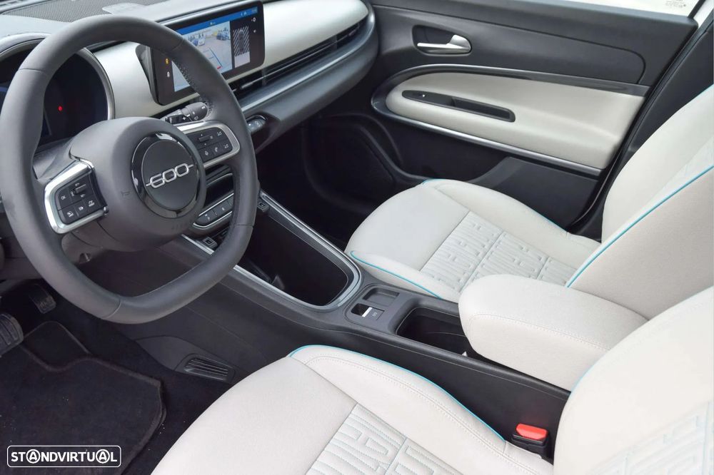 Fiat 600 1.2 Hybrid La Prima - 12