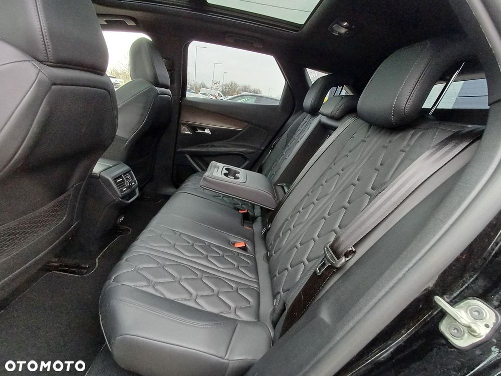Peugeot 3008 1.2 PureTech GT Pack S&S EAT8 - 31