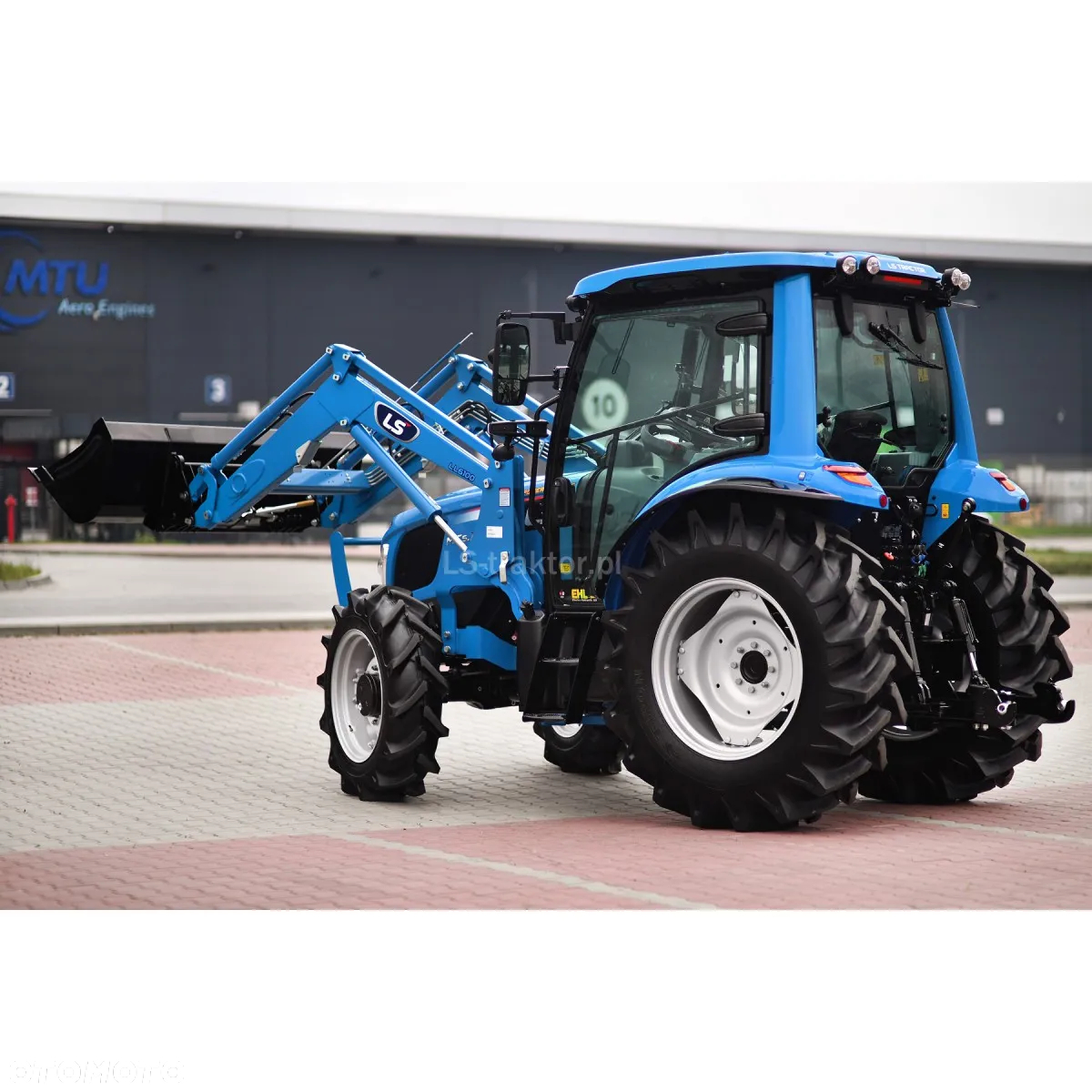 LS Traktor MT5.73 PST - 16