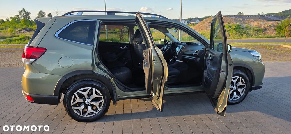 Subaru Forester 2.0i-L Platinum (EyeSight) Lineartronic - 23