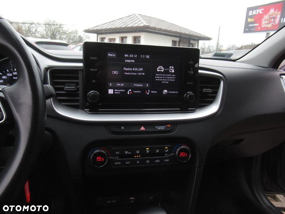 Kia Ceed 1.5 T-GDI M DCT - 17