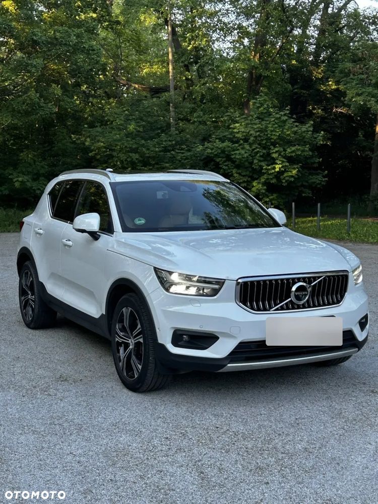 Volvo XC 40 B4 B AWD R-Design - 1