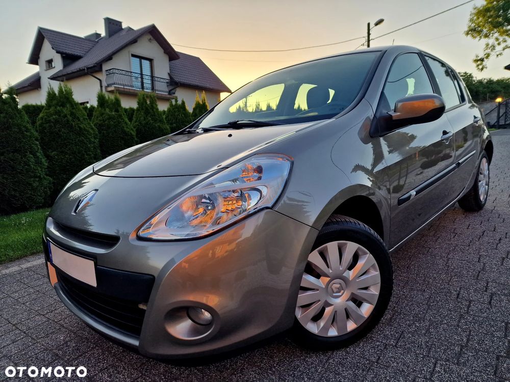 Renault Clio 1.2 16V Dynamique - 1