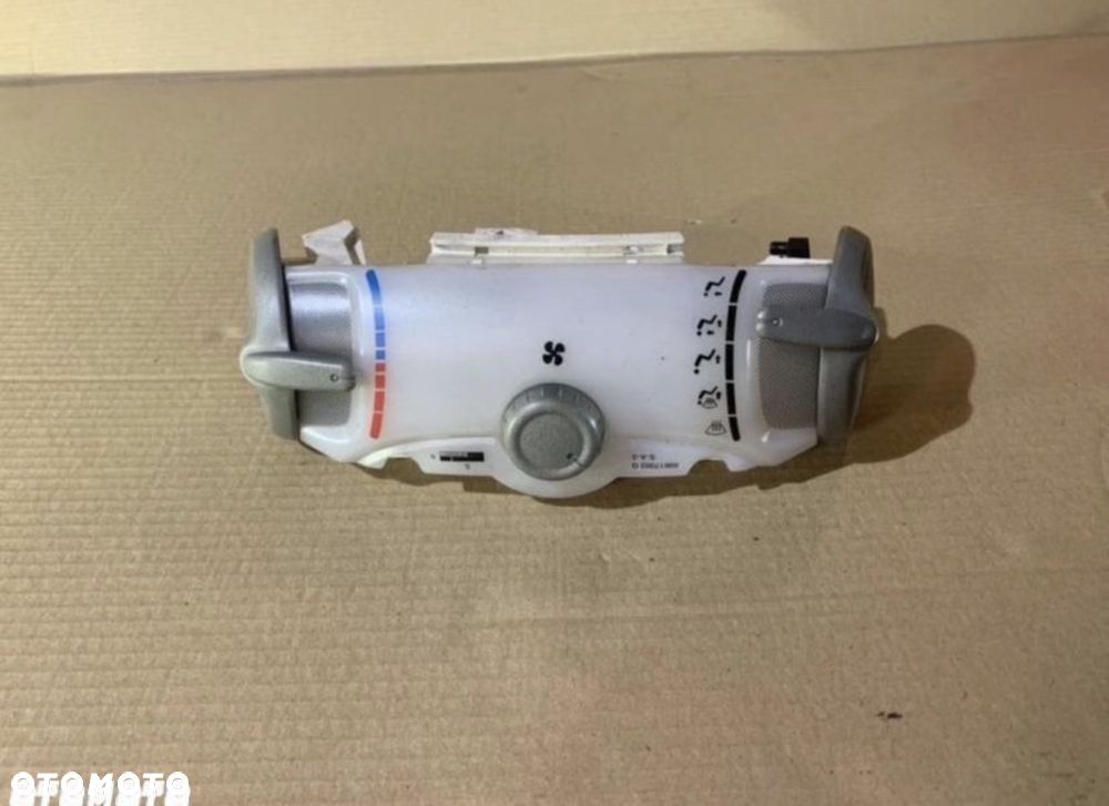 55900-0H010 Panel nawiewu peugeot 107 citroen c1 toyota aygo