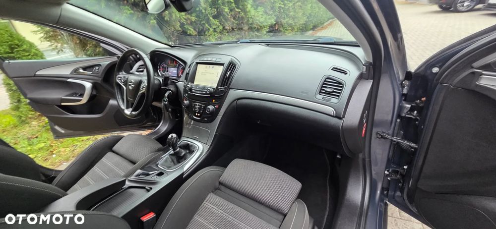 Opel Insignia 1.4 Turbo Sports Tourer ecoFLEXStart/Stop Business Edition - 35