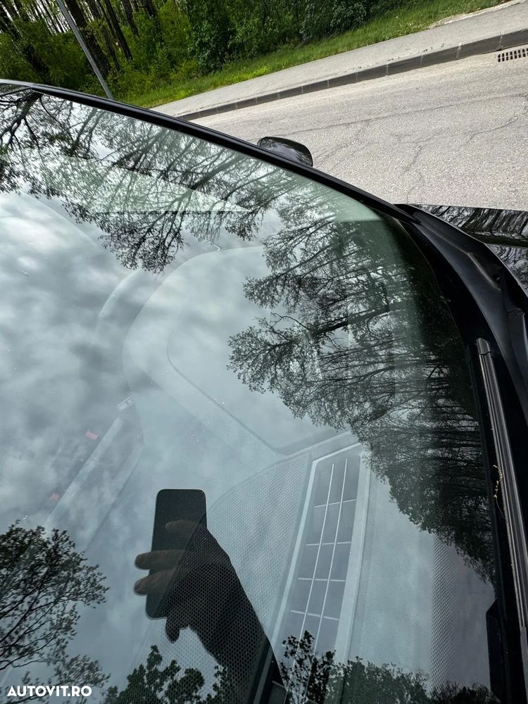 Skoda Octavia 2.0 TDI Premium Edition - 32