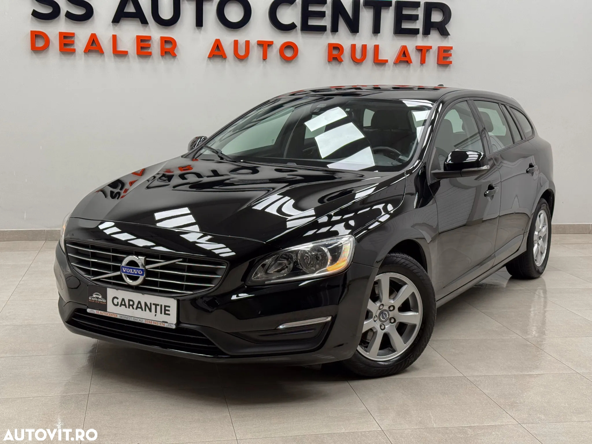 Volvo V60 D2 ECO Start-Stop Momentum - 9