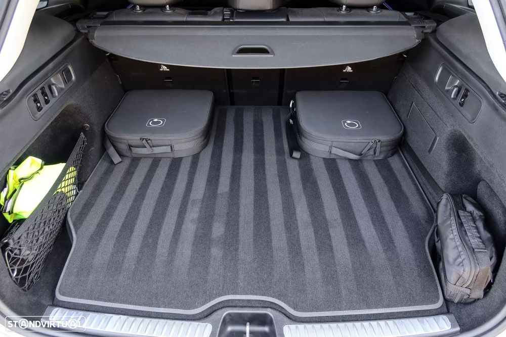 Mercedes-Benz GLC 300 e 4Matic - 16