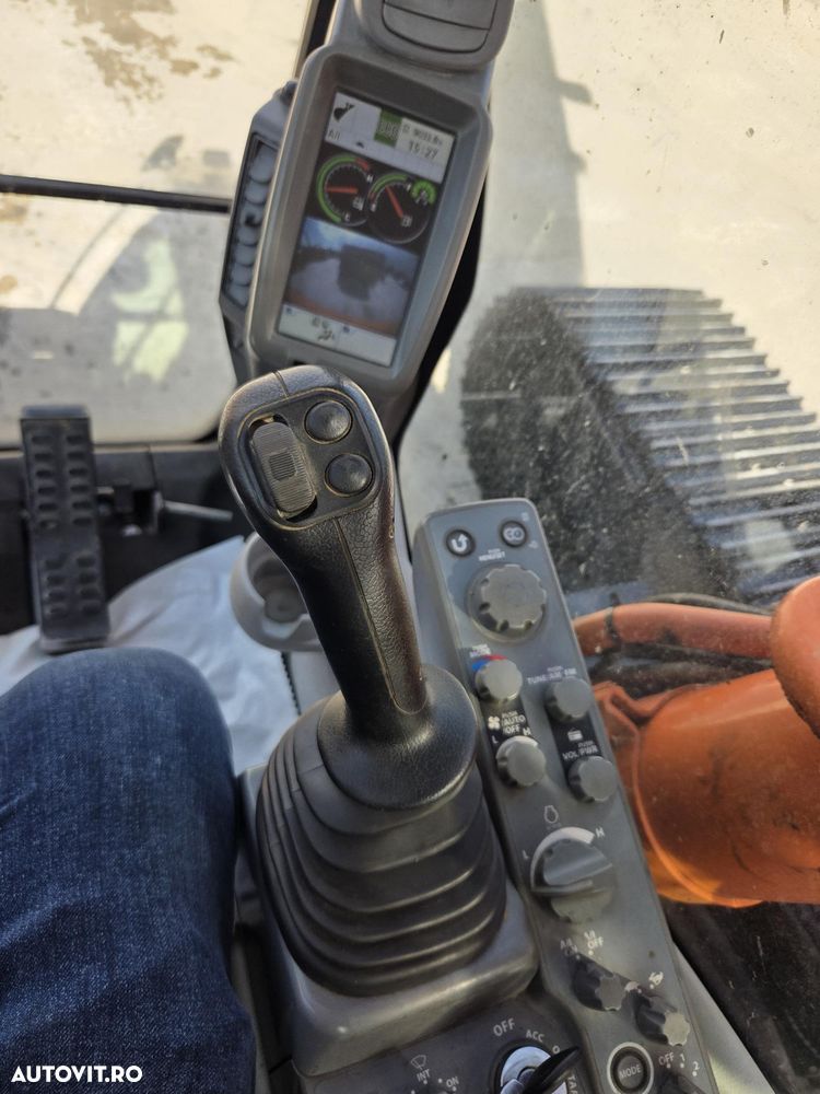 Hitachi BRATE LUNGI NOI la 18m, 2018, 9.033h, 3 pompe hidr HITACHI, masa operationala arpx 35t, senile LATE 90% ok, doar 1.200h deplasare, camera spate, Consum mediu 16l/h, REVIZII MOTOR SI HIDR EFECTUATE, posibilitate leasing, PROMOTIE 119.500 EUR+Tva - 5